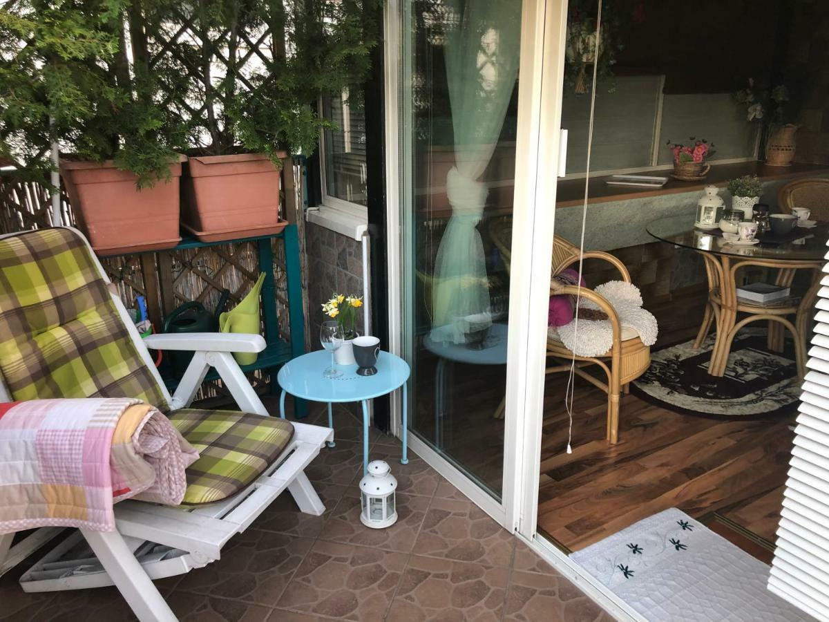 Terrace Apartment S 1 Spalnou Sofia-Parking & Wifi Bratislava Esterno foto
